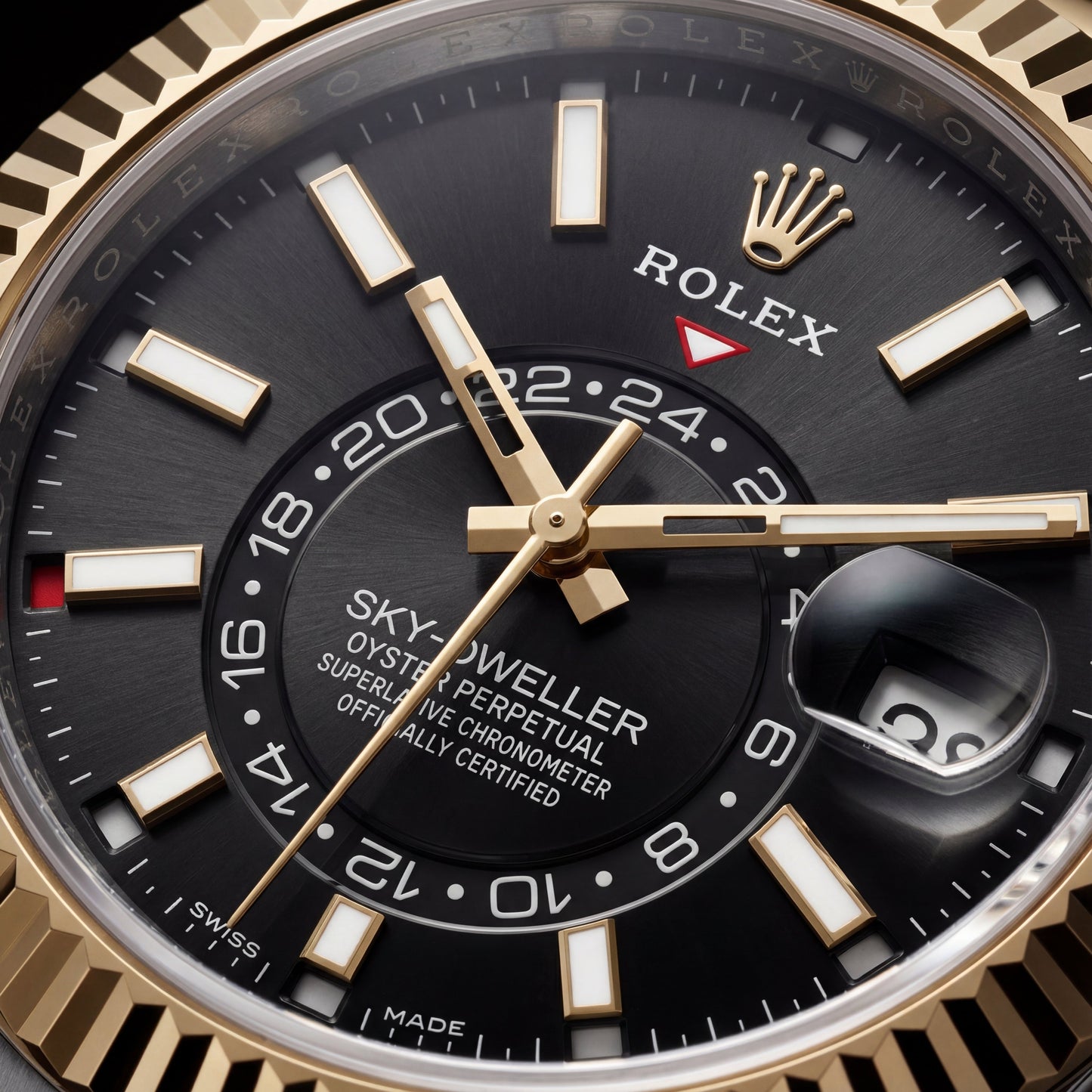 Black Dial Gold Fluted Bezel Dual-Tone Men’s Watch with Rubber Strap