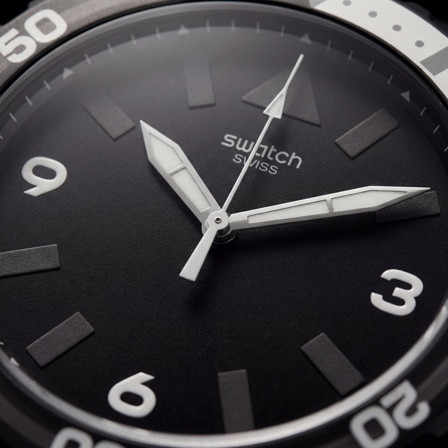 All-Black Sport Men’s Watch with Silicone Strap