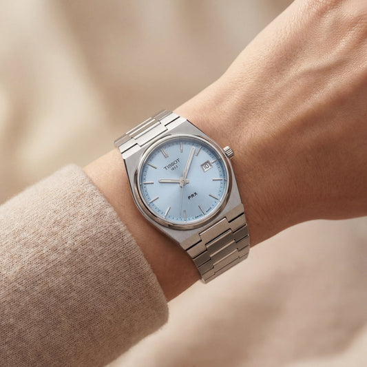Stainless Steel Integrated Bracelet Ice Blue Sunburst Dial Date Watch – Unisex