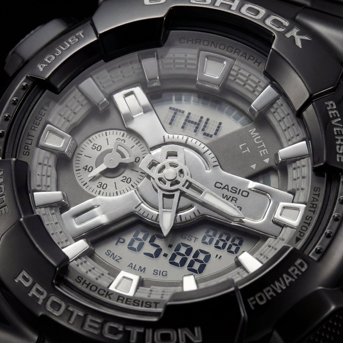 All-Black Digital-Analog Shock Resistant Men’s Sports Watch