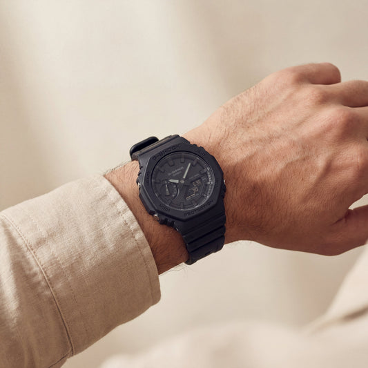 All-Black Stealth Tactical Men’s Watch with Digital-Analog Display