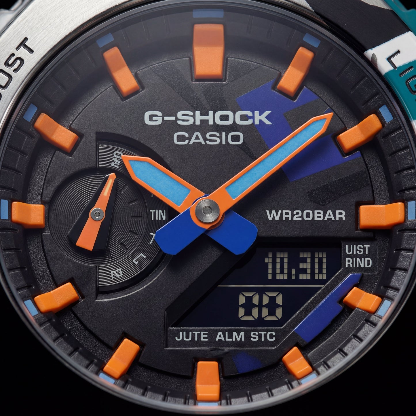 Urban Camo Multi-Color Tough Sports Men’s Watch with Digital-Analog Display