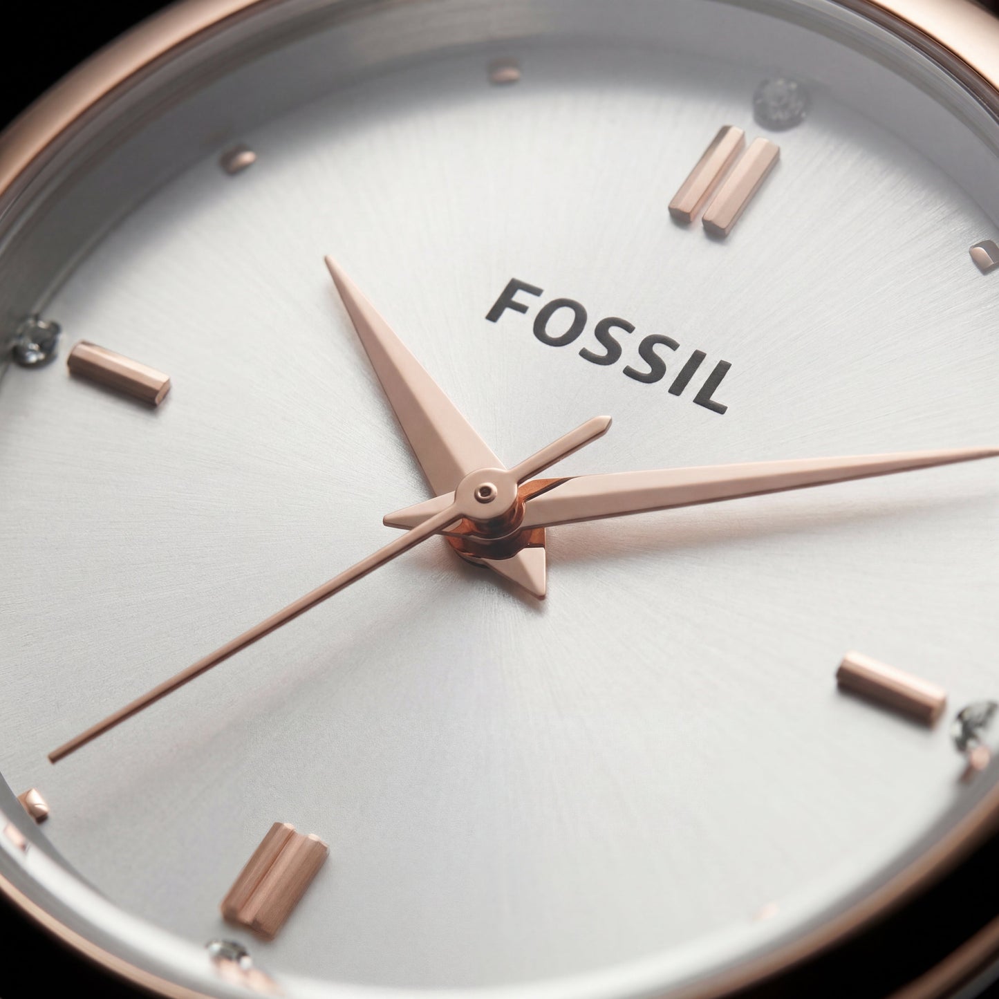 Silver Radiance Crystal Watch – Two-Tone Luxe Edition