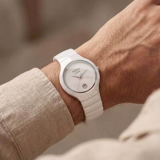 Pure White Ceramic Diamond Date Watch – Luxury Minimal Edition