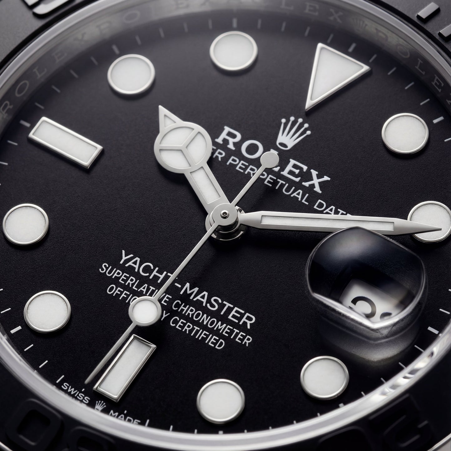 Ocean Black Ceramic Diver Watch – Luxury Sport Edition