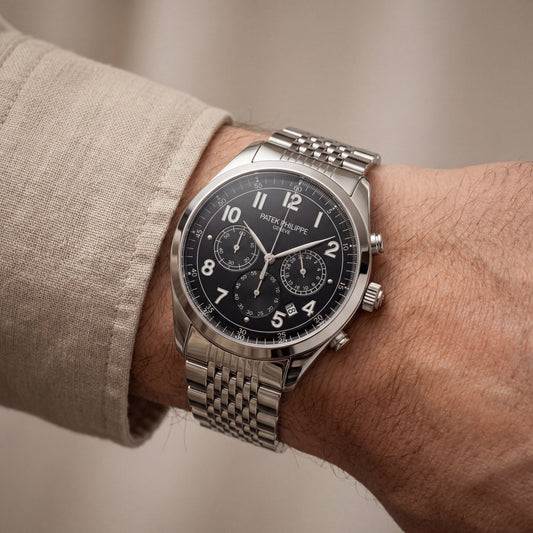 Luxury Silver Stainless Steel Chronograph Watch Black Dial Arabic Numerals Multi-Subdial Date Display – Men
