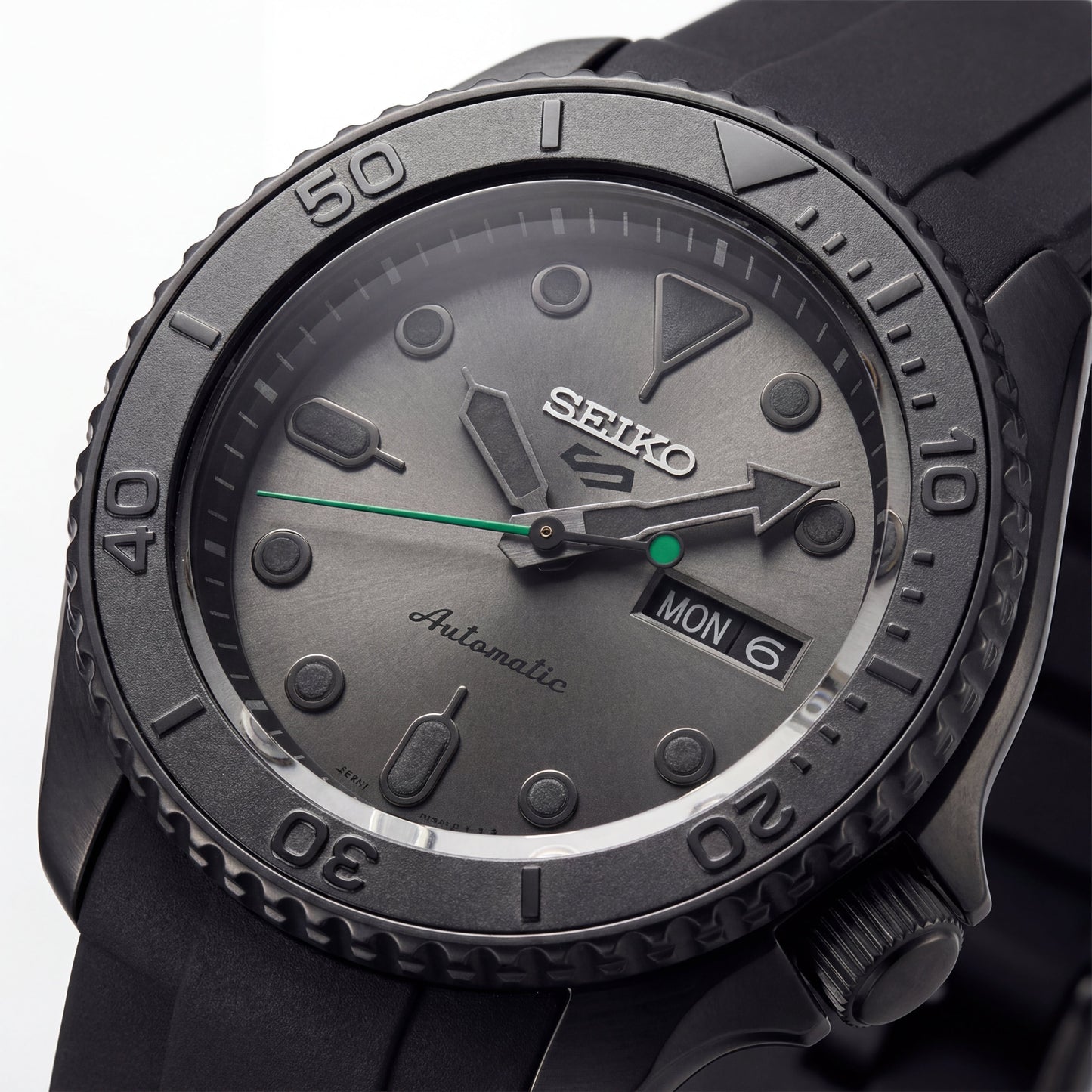 All-Black Automatic Dive Men’s Watch with Matte Grey Dial