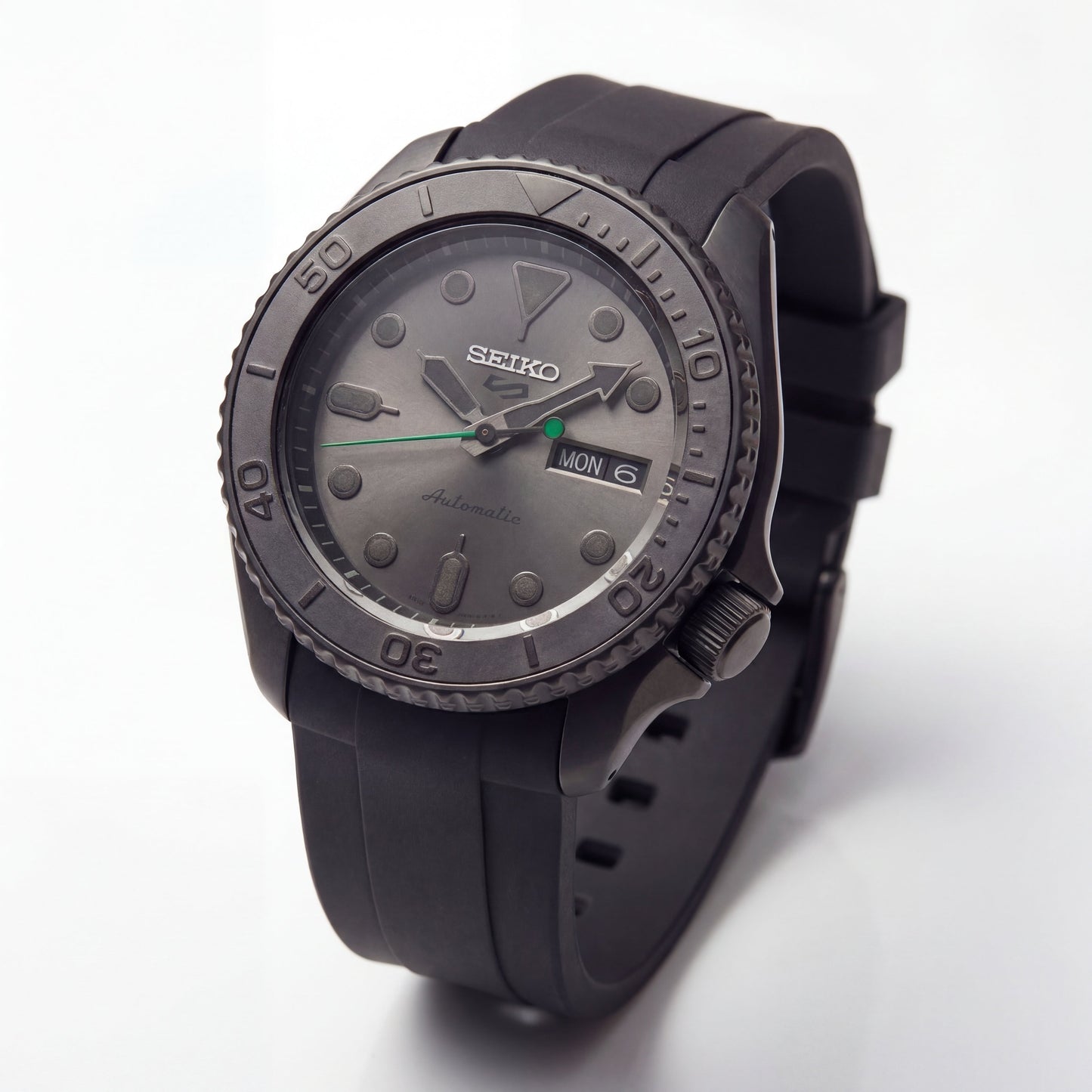 All-Black Automatic Dive Men’s Watch with Matte Grey Dial