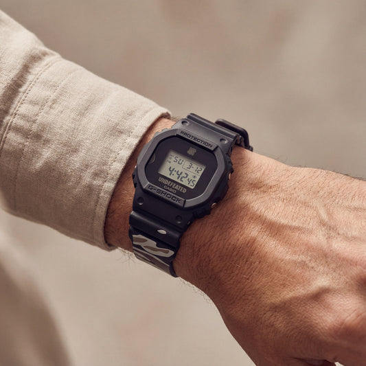 Urban Camo Digital Shock-Resistant Men’s Watch