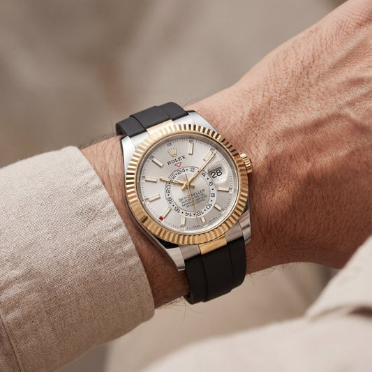 Dual-Tone Gold Fluted Bezel White Dial Luxury Men’s Watch with Rubber Strap